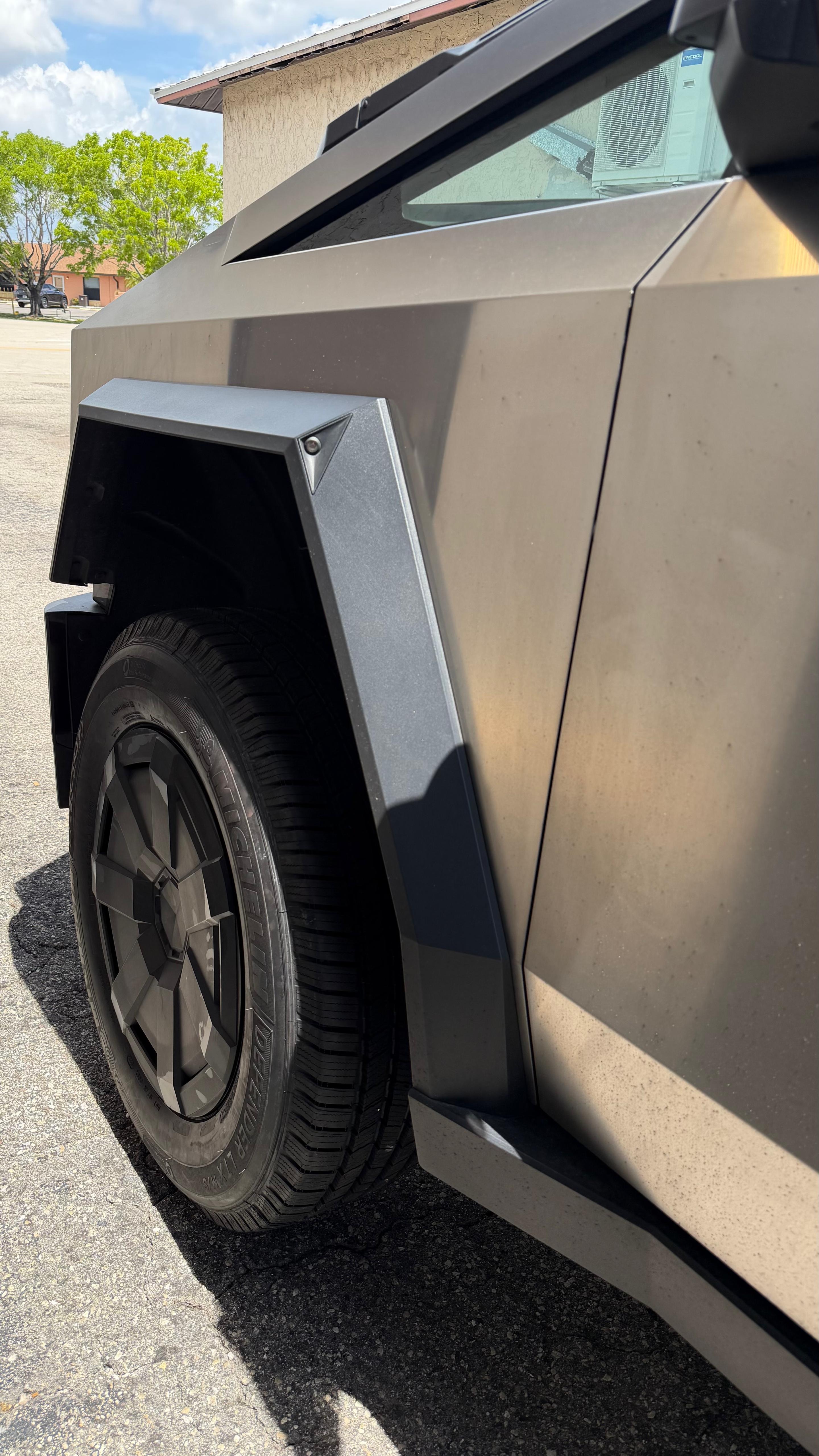 639137027102026841 1256 cyber1 by Next Tires